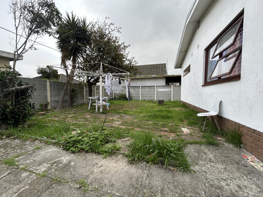 3 Bedroom Property for Sale in Churchill Estate Western Cape